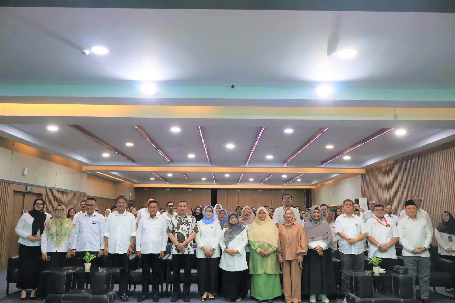 Appointment of Permanent Lecturers and Educational Staff of the Faculty of Vocational Education for 2026 Officially Conducted by Universitas Sumatera Utara